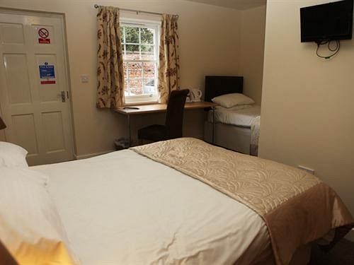 The Downe Arms Hotel Snaith Eksteriør billede